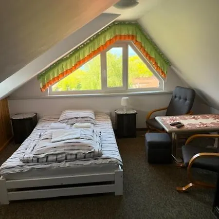 Lantgård Goscinne Straznica *