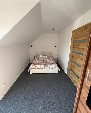 Goscinne Straznica Feriegård *