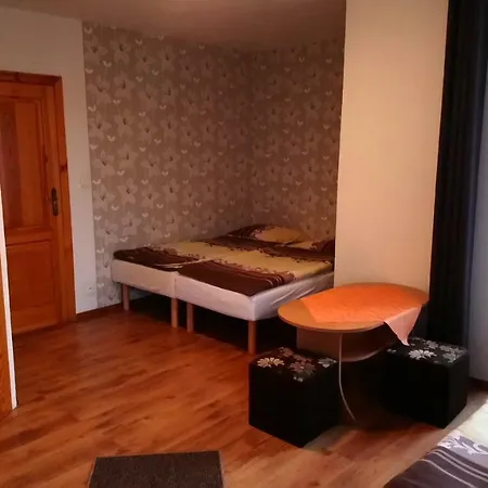 Goscinne Straznica ヤロスワビエツ