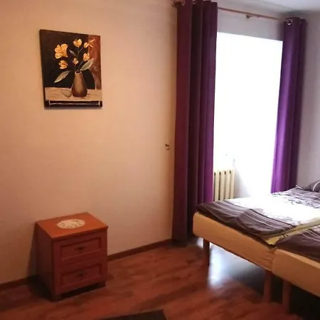 Goscinne Straznica * Jarosławiec