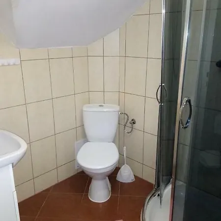 Goscinne Straznica Feriegård Jarosławiec